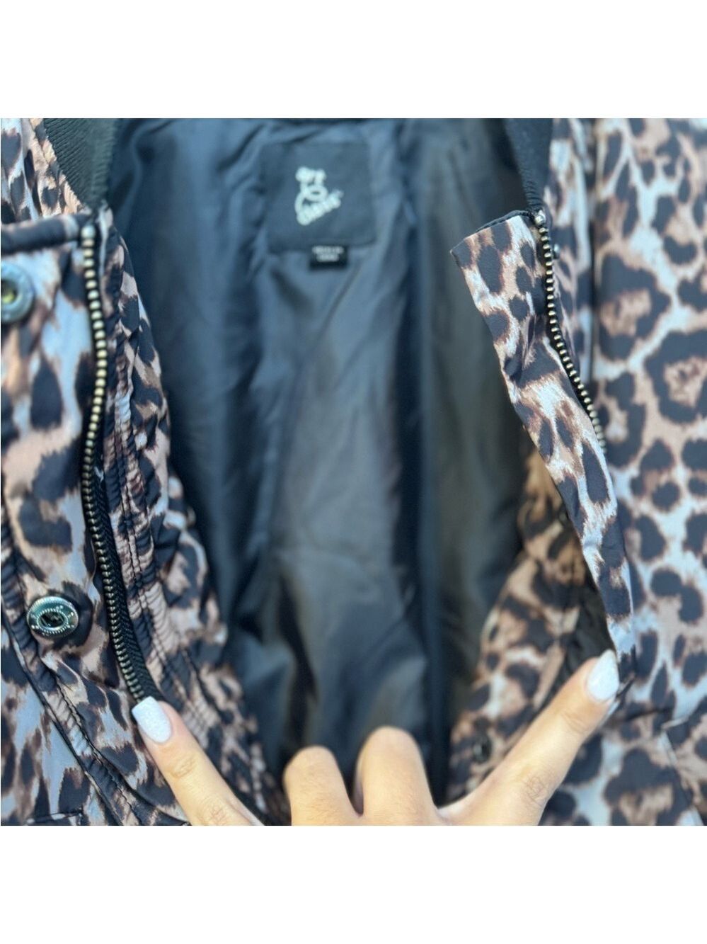 Art Class Girl’s Leopard Print Puffer Jacket - Picture 6 of 6